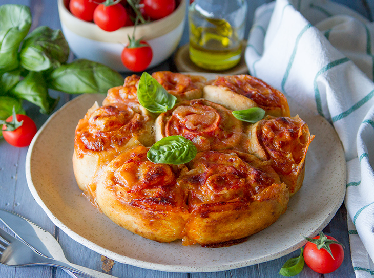 Torta-di-rose-salata-gusto-pizza